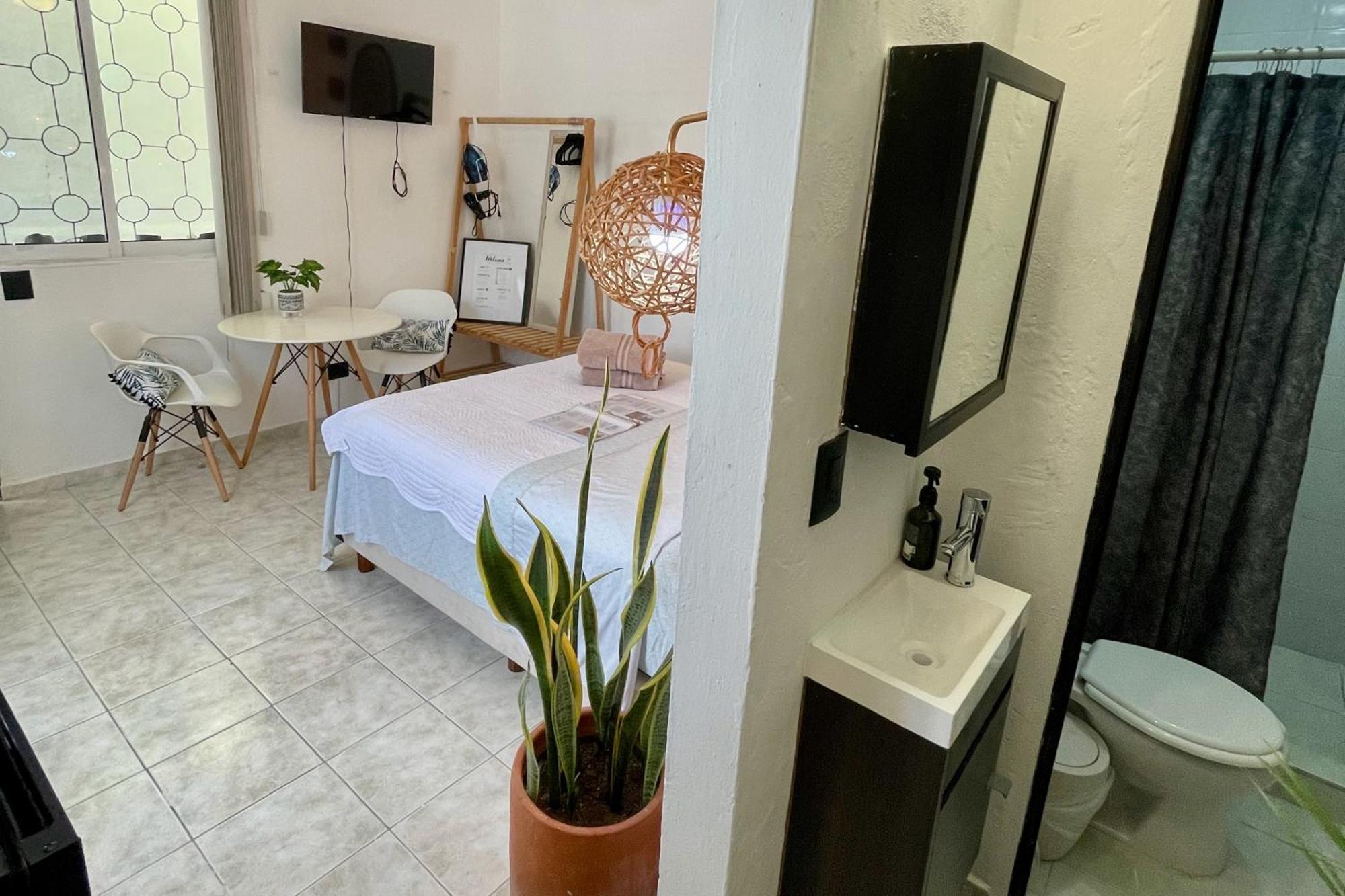 Reno Central Apartments Downtown Cancún Exteriör bild